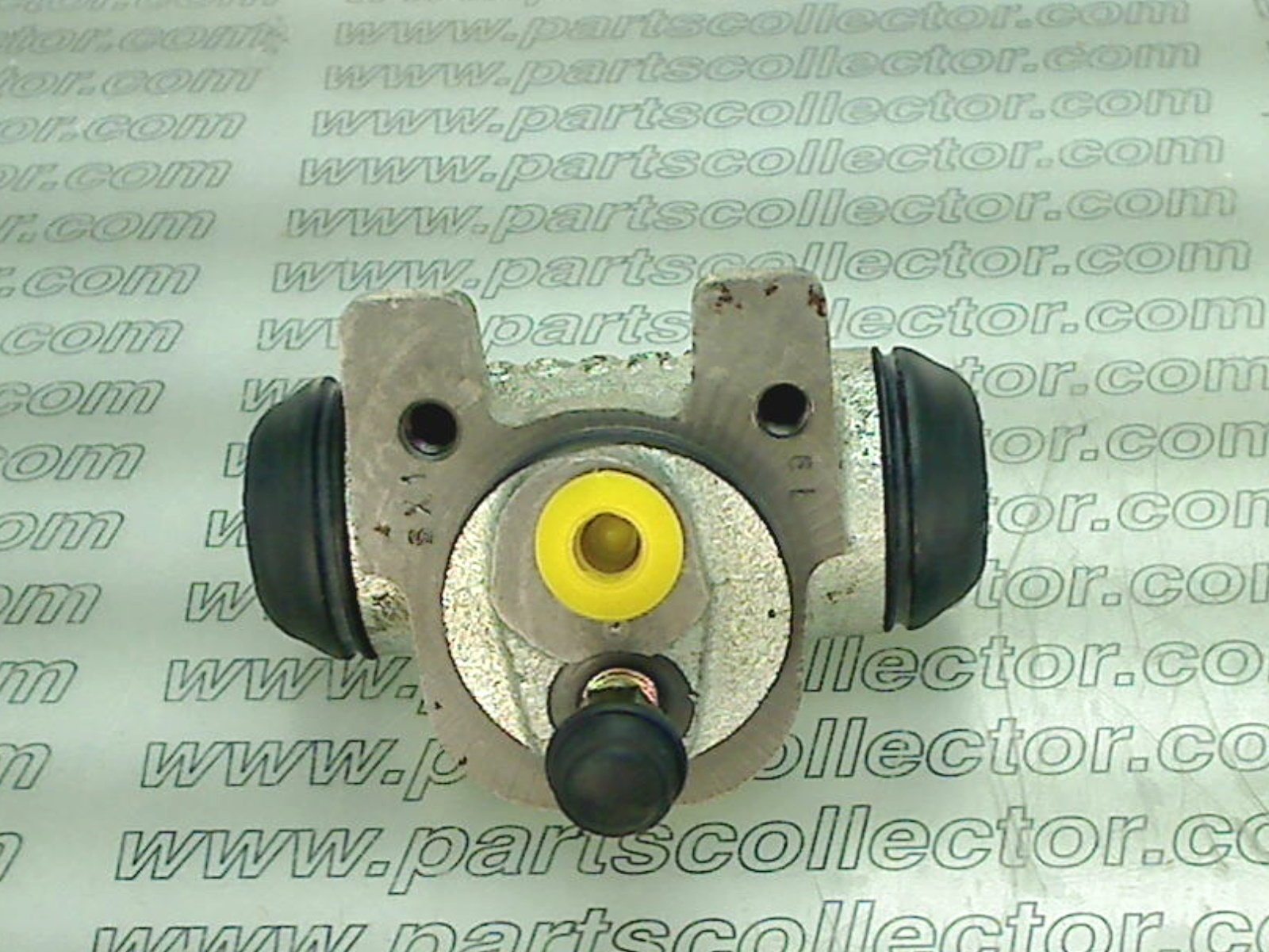 REAR BRAKE CYLINDER